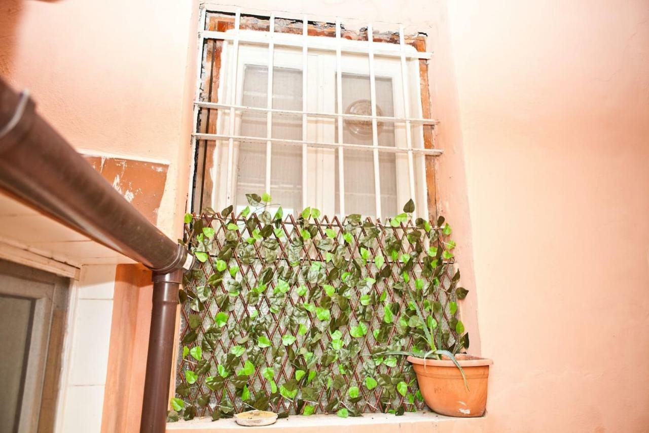 The Heart Of Trastevere Roma Exterior foto